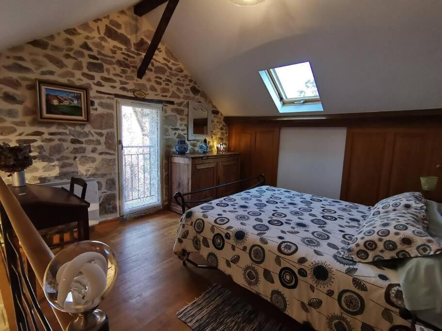 La Petite Porcherie Ladignac-le-Long Eksteriør billede