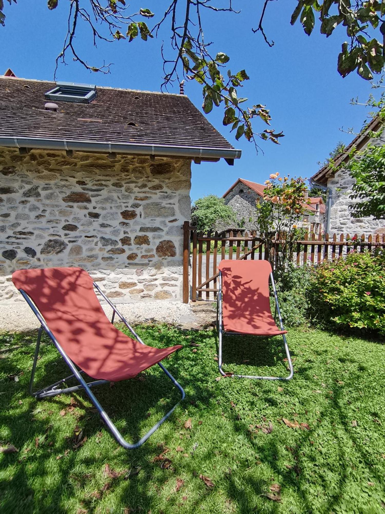 La Petite Porcherie Ladignac-le-Long Eksteriør billede
